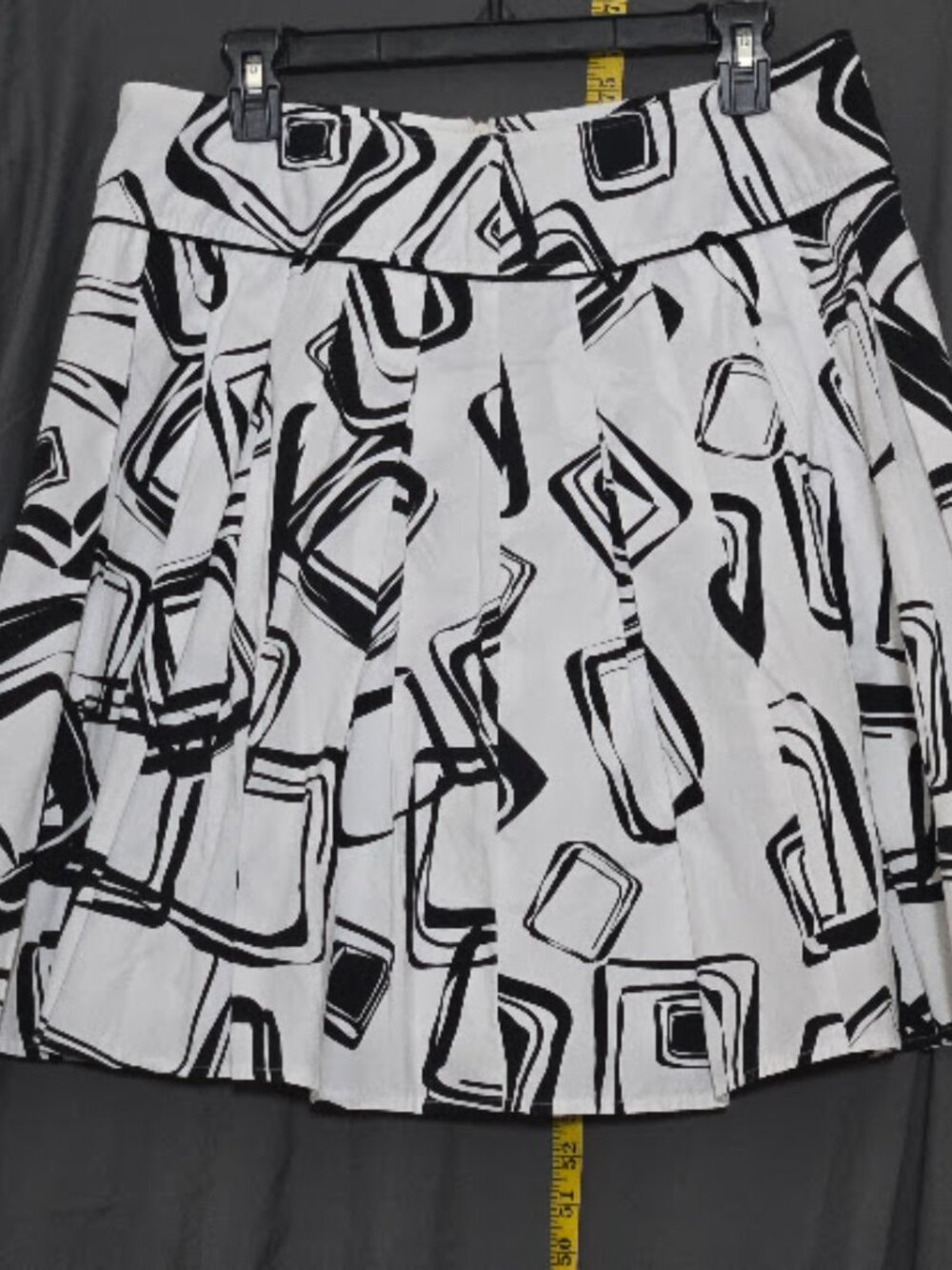 Lapis Black White Abstract Print Pleated Flared Skirt Size Large